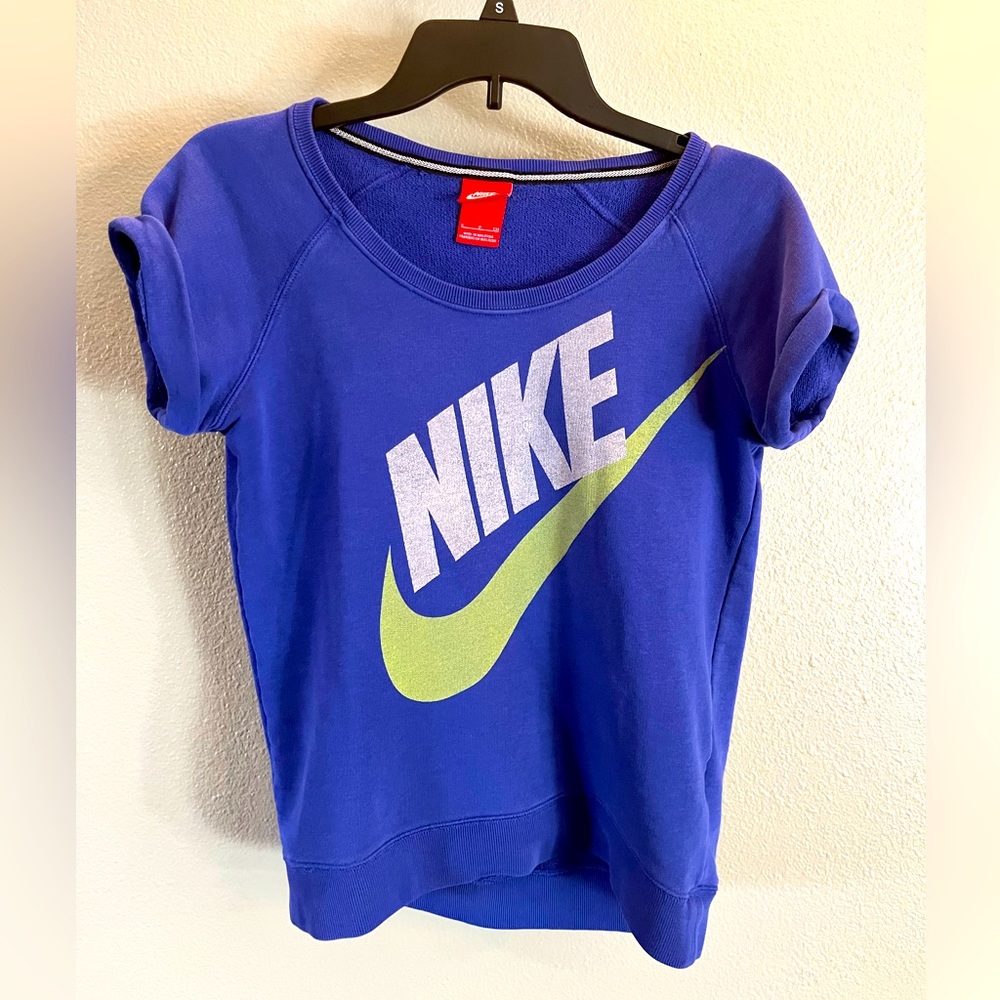 Vintage Nike sweatshirt
